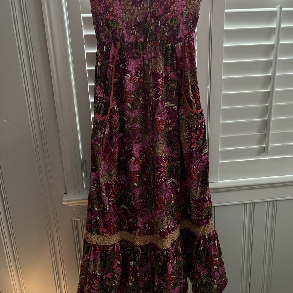 strapless flowy dress